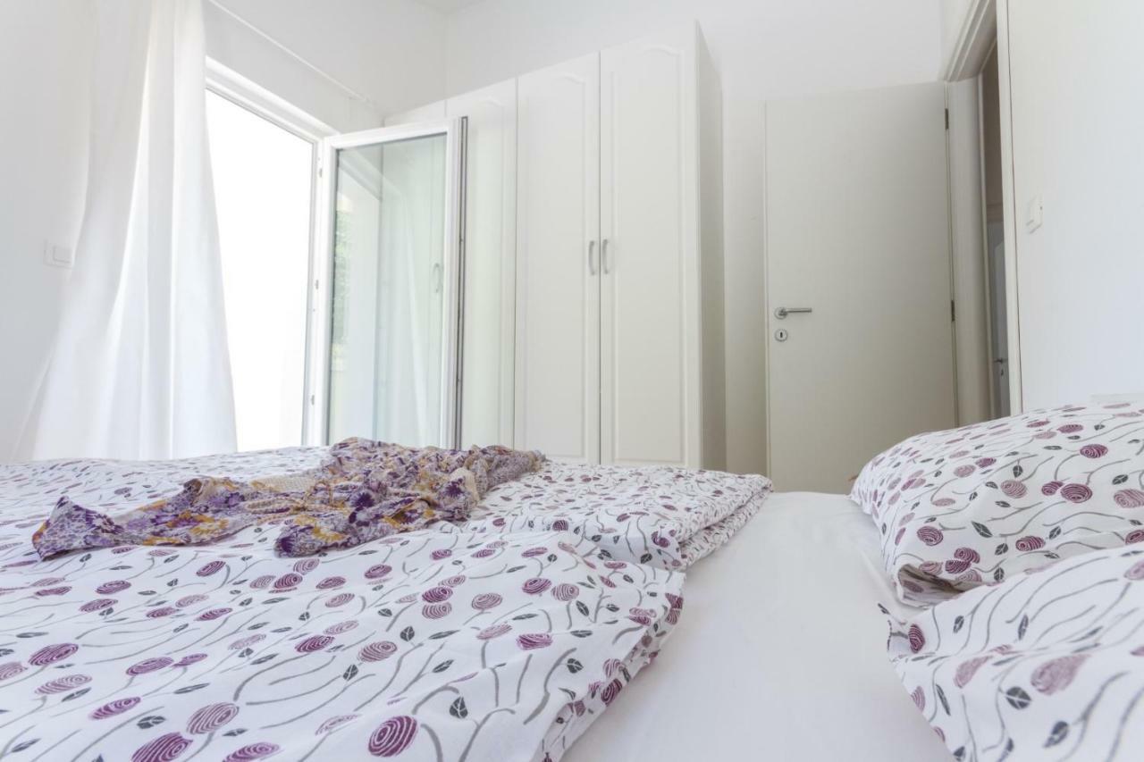House Sunny Rock Baska Villa Dış mekan fotoğraf