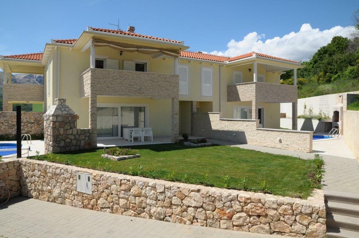 House Sunny Rock Baska Villa Dış mekan fotoğraf