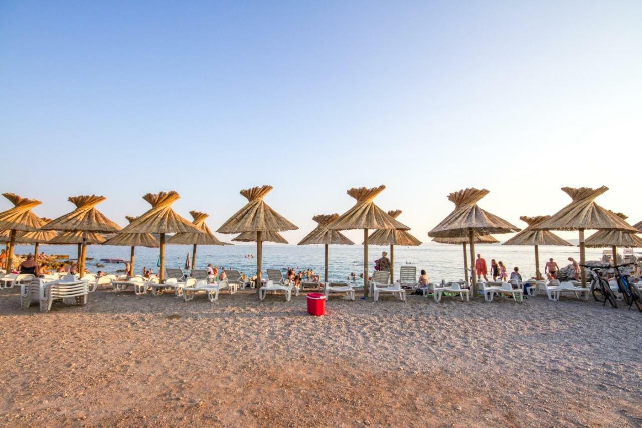 House Sunny Rock Baska Villa Dış mekan fotoğraf
